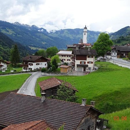 Sky Rooms, Mountainous View Saas im Prattigau Exteriér fotografie