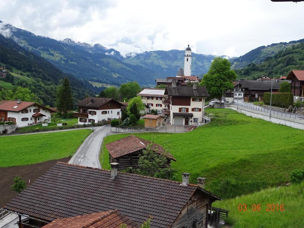 Sky Rooms, Mountainous View Saas im Prattigau Exteriér fotografie